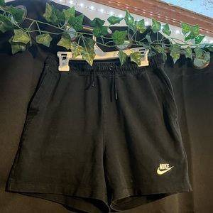 Nike Sweatshorts 4in inseam